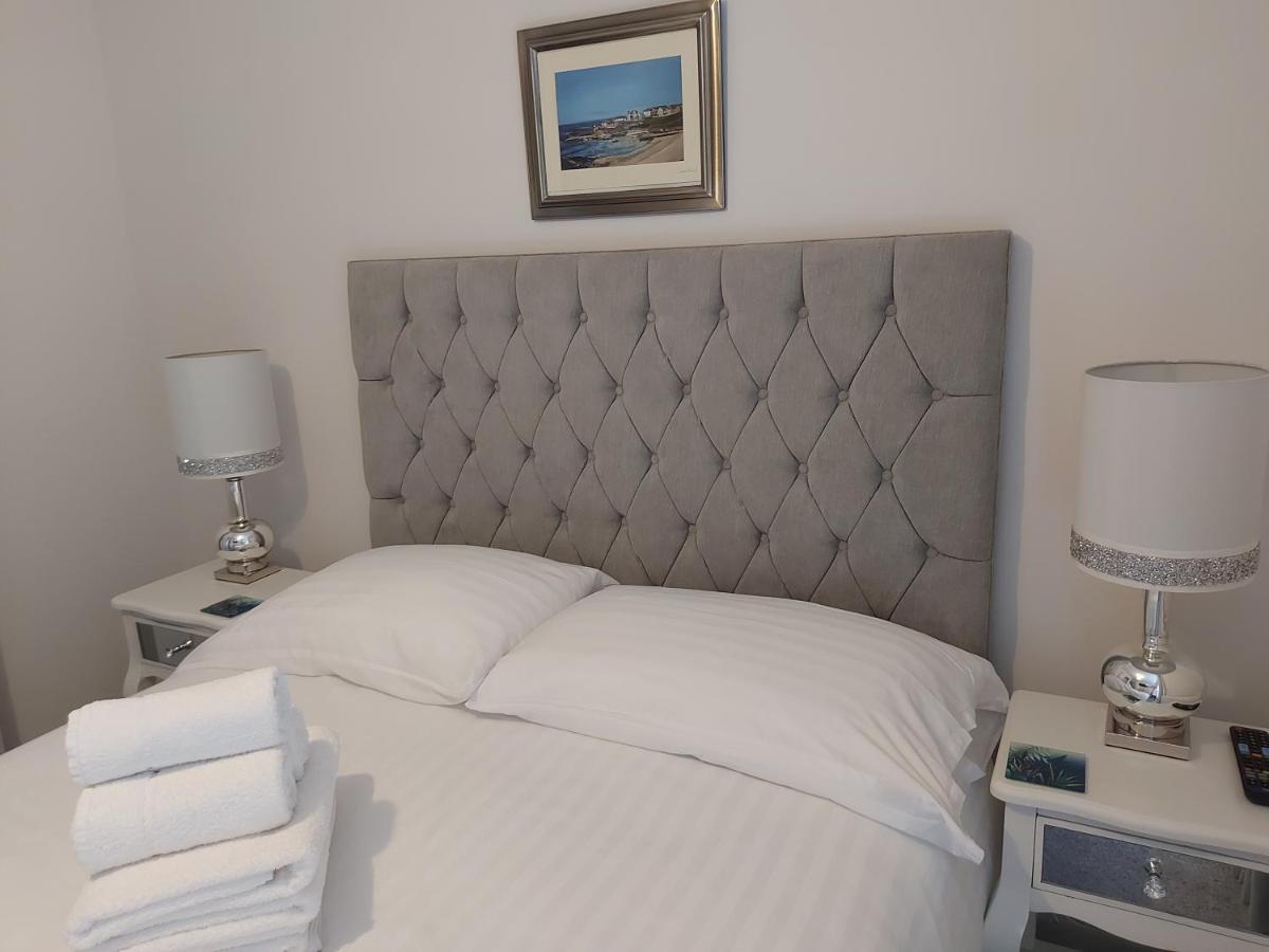 포트스튜어트 Ayala B&B 외부 사진
